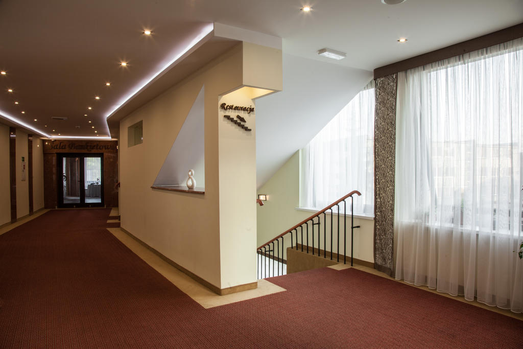 Hotel Ostrawa Wodzislaw Slaski Exterior photo